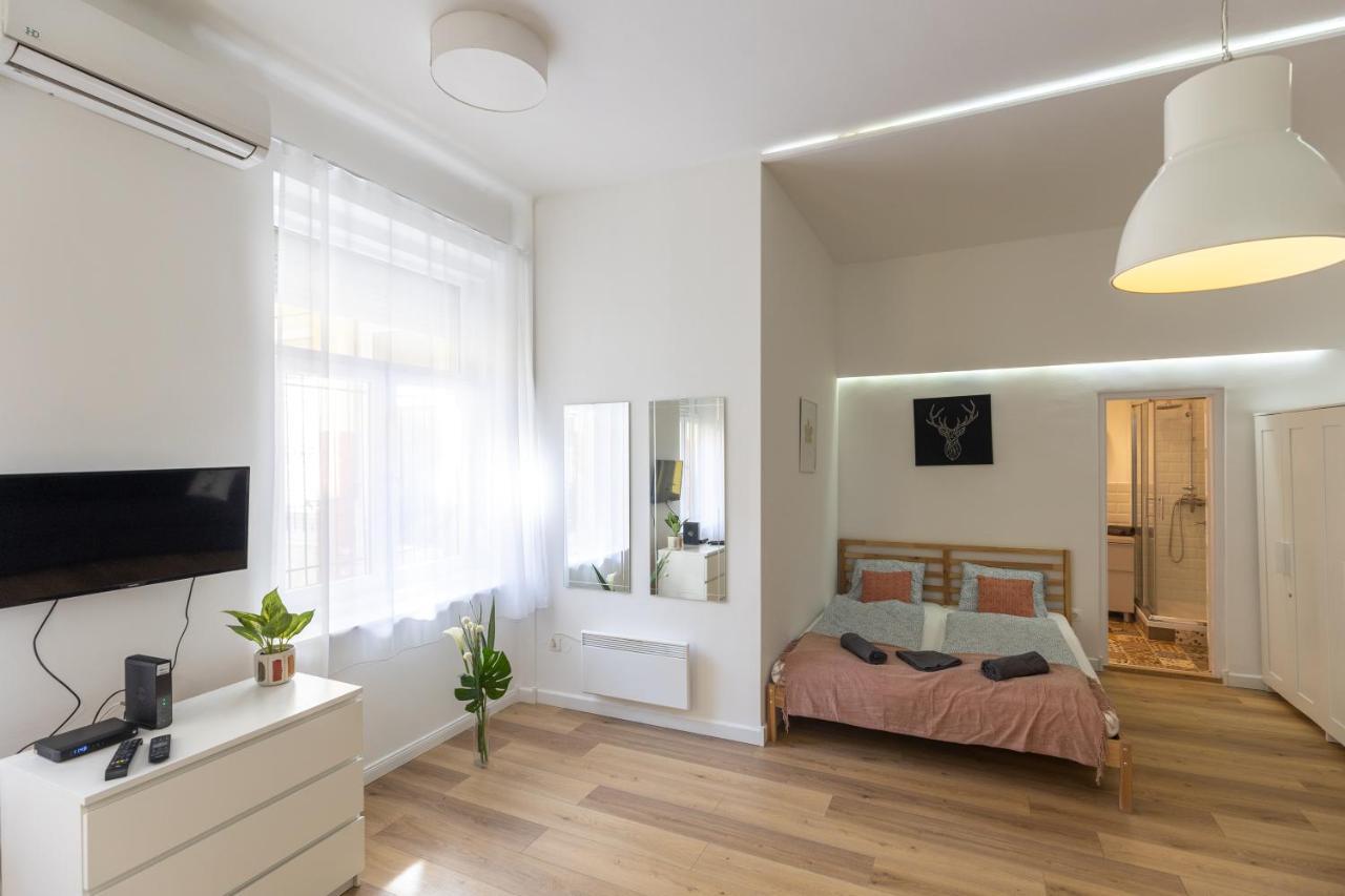 Acacia Apartments Budapest Bagian luar foto
